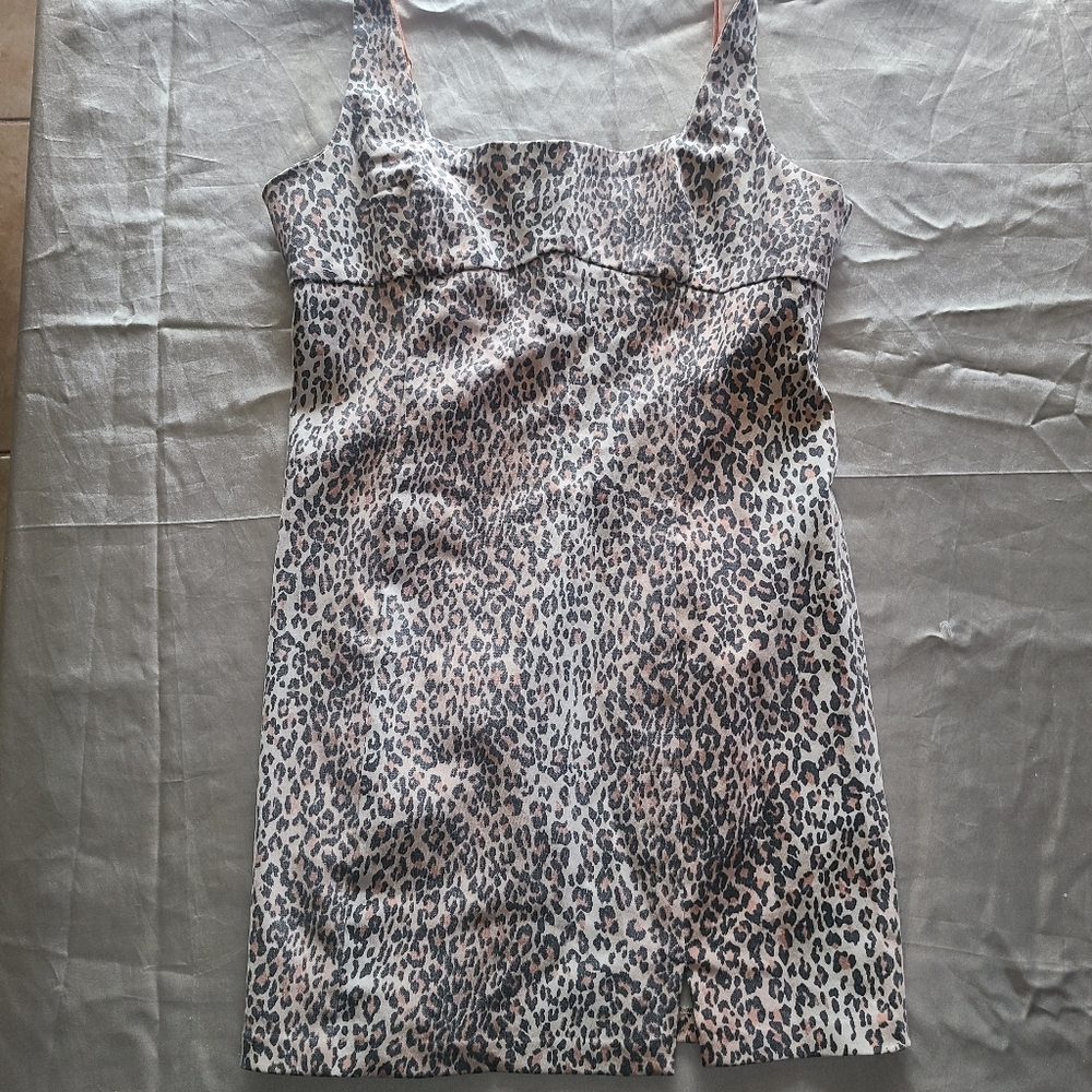 Mini Leopard Dress - Picture 2 of 5
